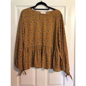 Evereve Top | Braeve Tie Sleeve Blouse Large